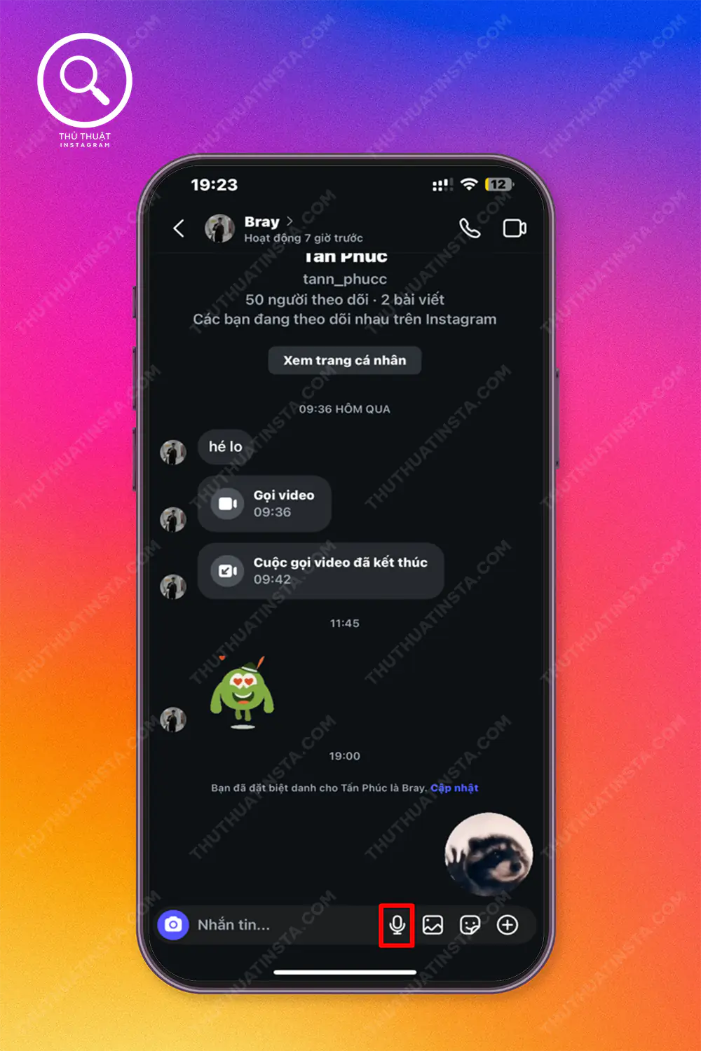Bước 1: Chọn biểu tượng Messenger hoặc máy bay giấy > Chọn người bạn muốn gửi ghi âm > Nhấn vào biểu tượng micro.