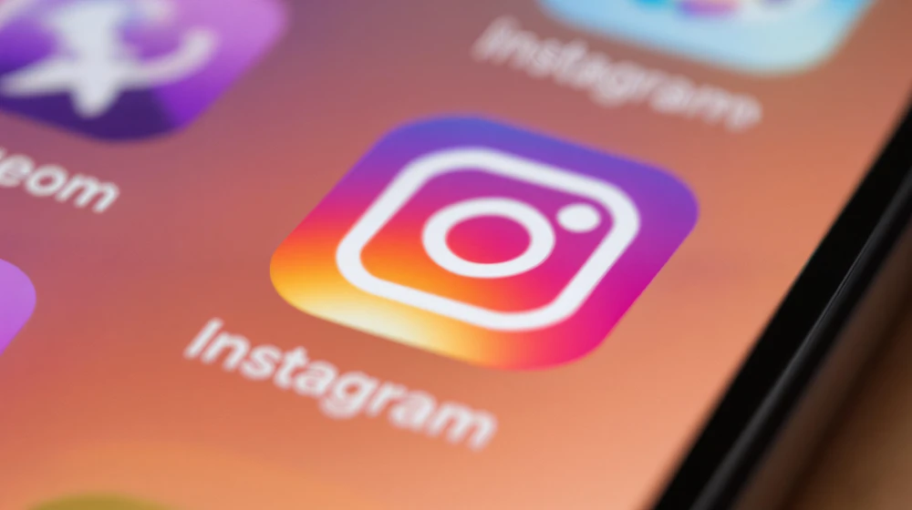 Instagram ra đời năm nào?